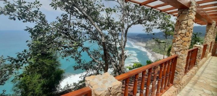 Edge Resort, Yogyakarta Parangtritis Extérieur photo