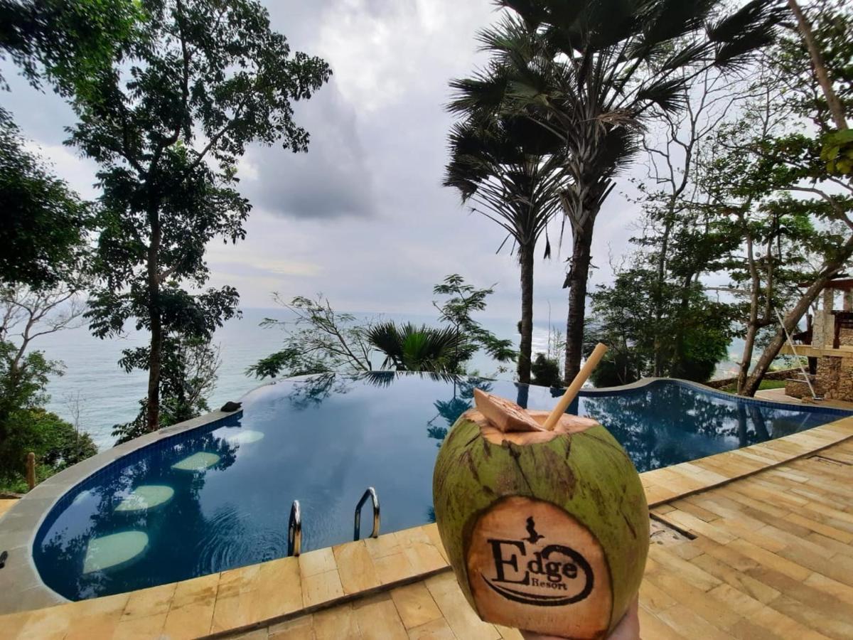 Edge Resort, Yogyakarta Parangtritis Extérieur photo