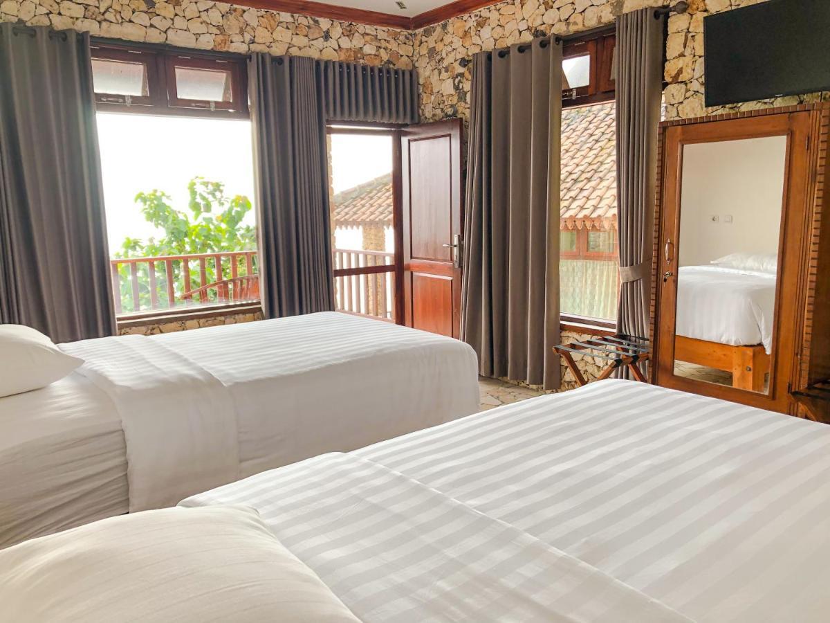 Edge Resort, Yogyakarta Parangtritis Extérieur photo